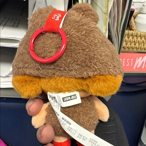 Pop mart cry baby love makes us cry bag charm opened - Picture 2 of 2